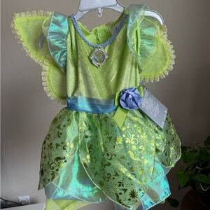 Brand new tinker bell costume with tags